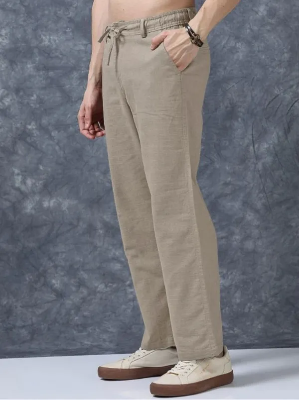 Nexoira_Straight_Fit_Men_Khaki_Trousers_()