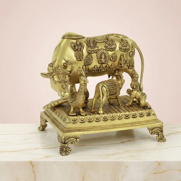 Brass_Traditional_Kamdhenu_Cow_Calf_With_Baby_Krishna_Idol