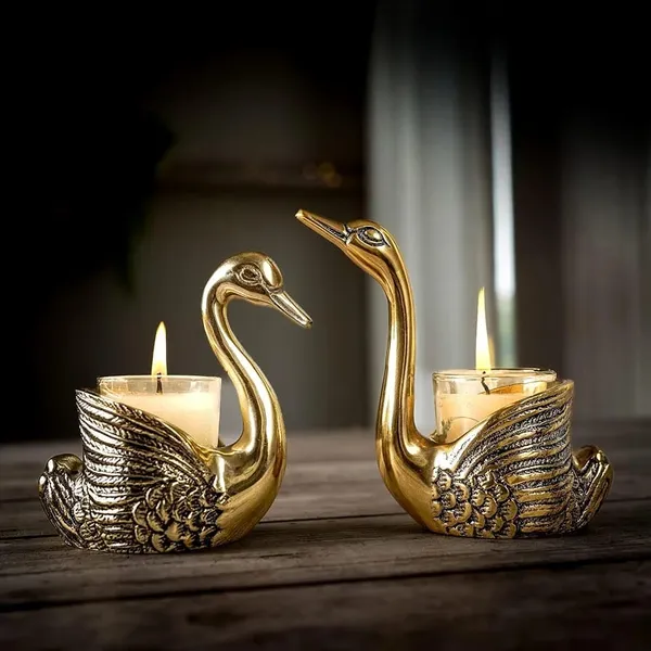 Brass_Golden_Swan_Decorative_Tealight_Candle_Holder_Set