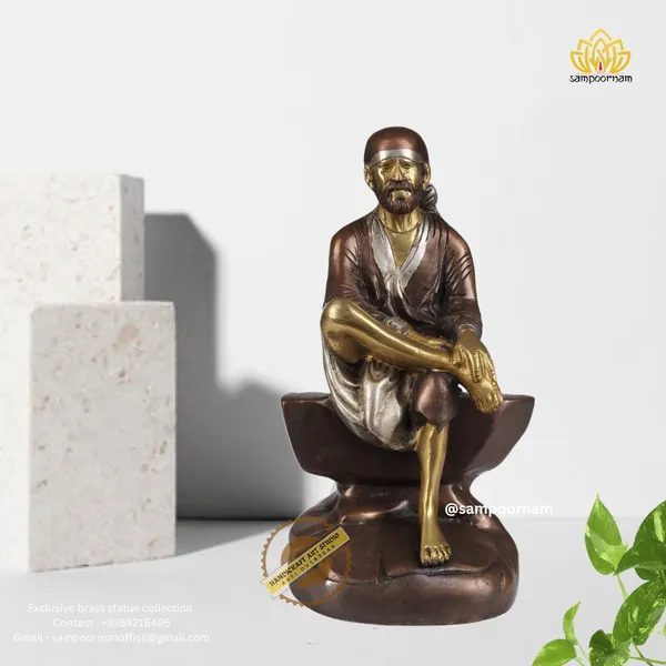 Brass_Antique_Finish_Sai_Baba_Seated_Idol