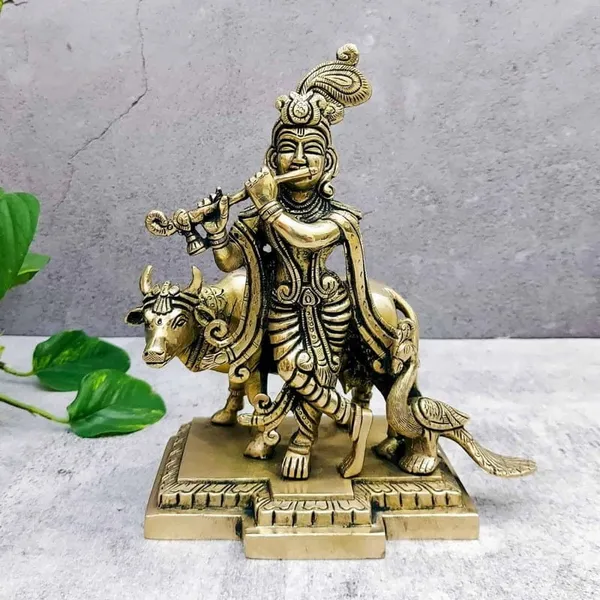 Brass_Traditional_Krishna_With_Cow_Flute_Player_Idol