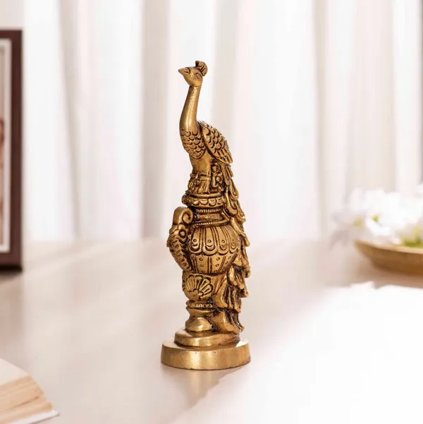 Brass_Traditional_Peacock_Figurine_On_Decorative_Pedestal