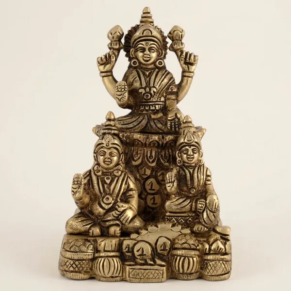 Brass_Traditional_Lakshmi_Kubera_Saraswati_Idol_Set
