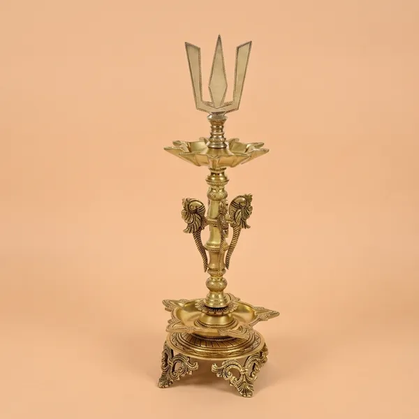 Brass_Shankh_Naam_Chakra_Peacock_Oil_Lamp_Diya_Set
