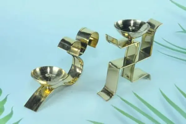 Brass_Traditional_T-Shape_Diya_Stand