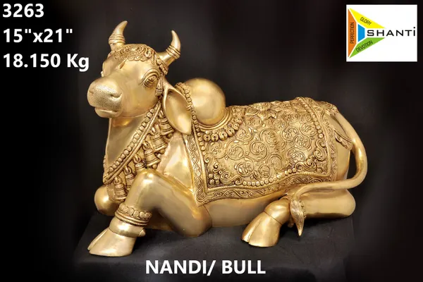Brass_Nandi_Bull_Sitting_Idol_Antique_Gold