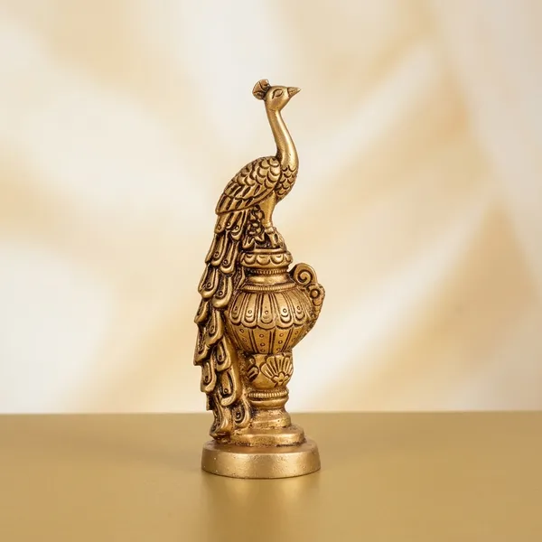 Brass_Traditional_Peacock_Figurine_On_Decorative_Pedestal
