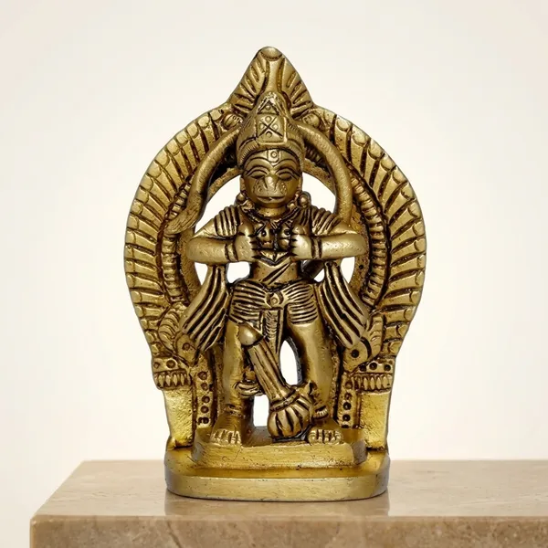 Brass_Golden_Standing_Hanuman_Idol_With_Prabhavali