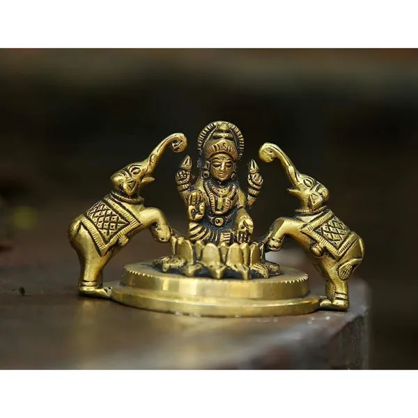 Brass_Gajalakshmi_With_Twin_Elephants_Decorative_Diya