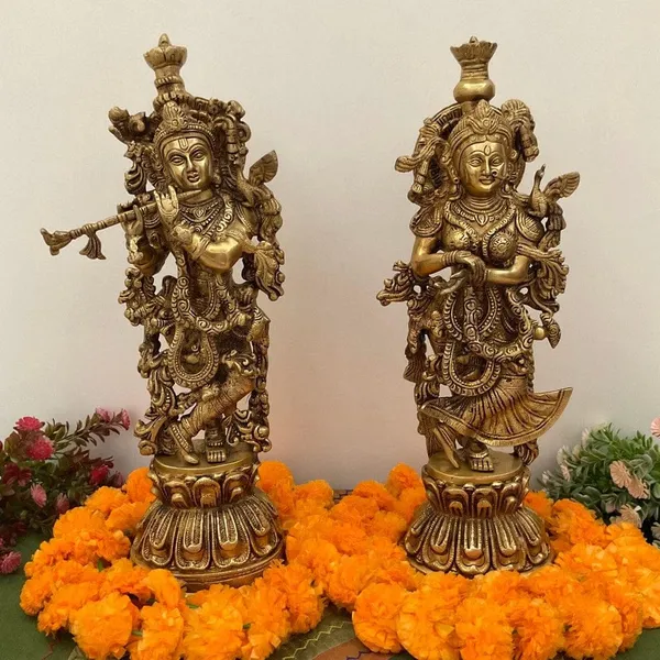 Brass_Antique_Standing_Radha_Krishna_Idol_Set_Lotus_Base