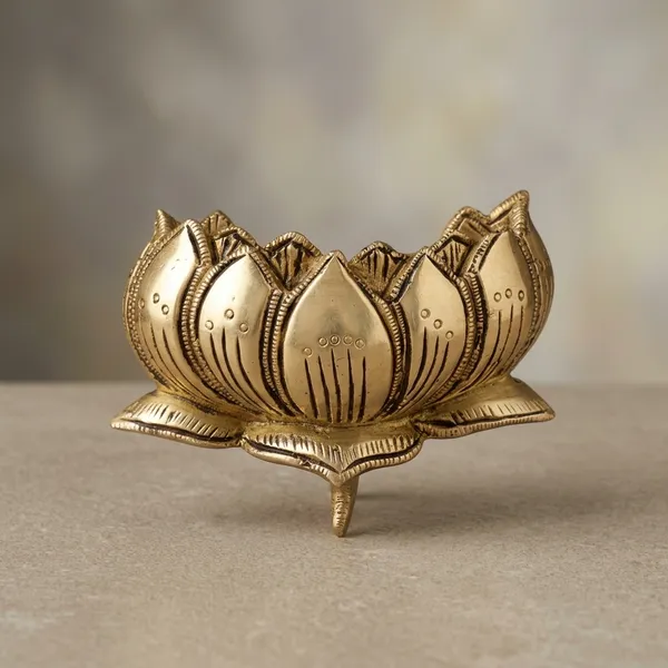 Brass_Traditional_Lotus_Diya