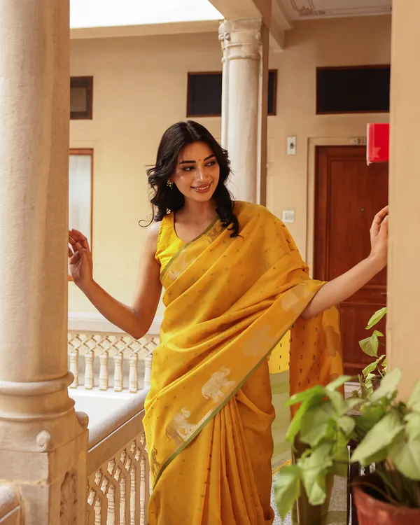 Yellow_Elephant_Motif_Cotton_Saree