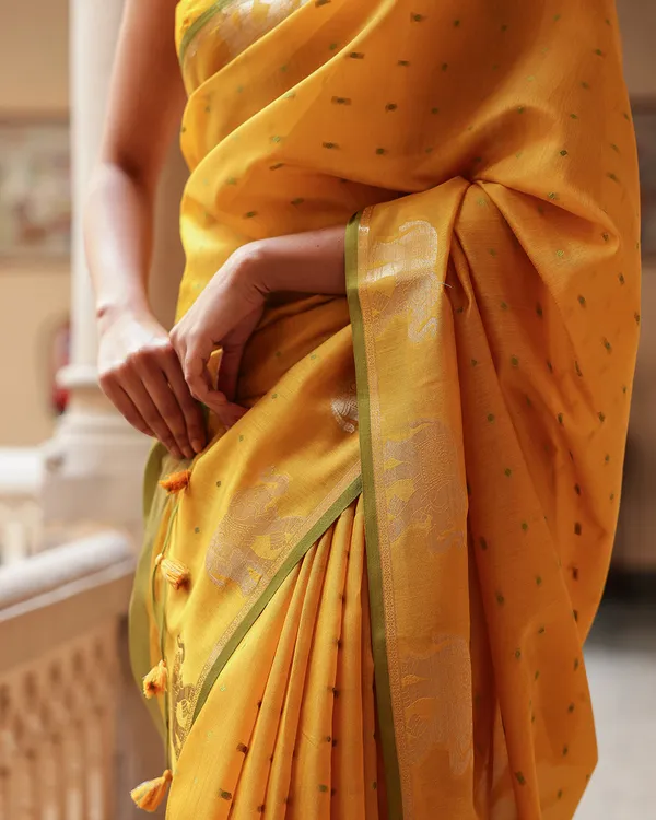 Yellow_Elephant_Motif_Cotton_Saree