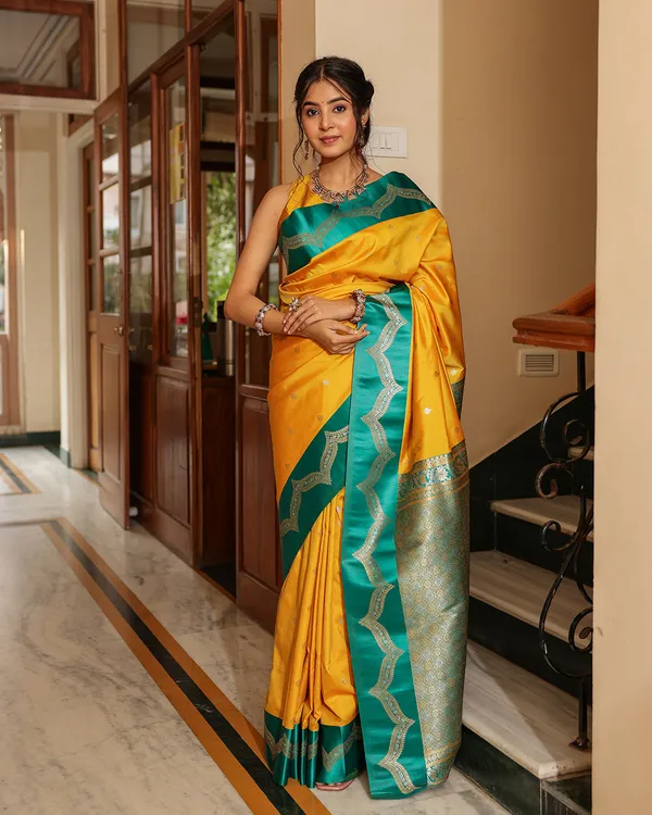 Sunshine_Yellow_Emerald_Border_Silk_Saree
