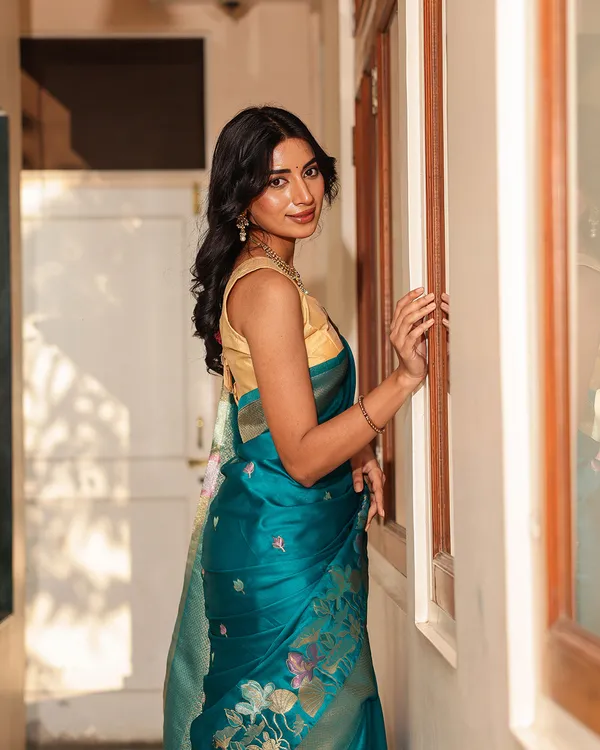 Peacock_Teal_Blue_Floral__soft_Silk_Saree