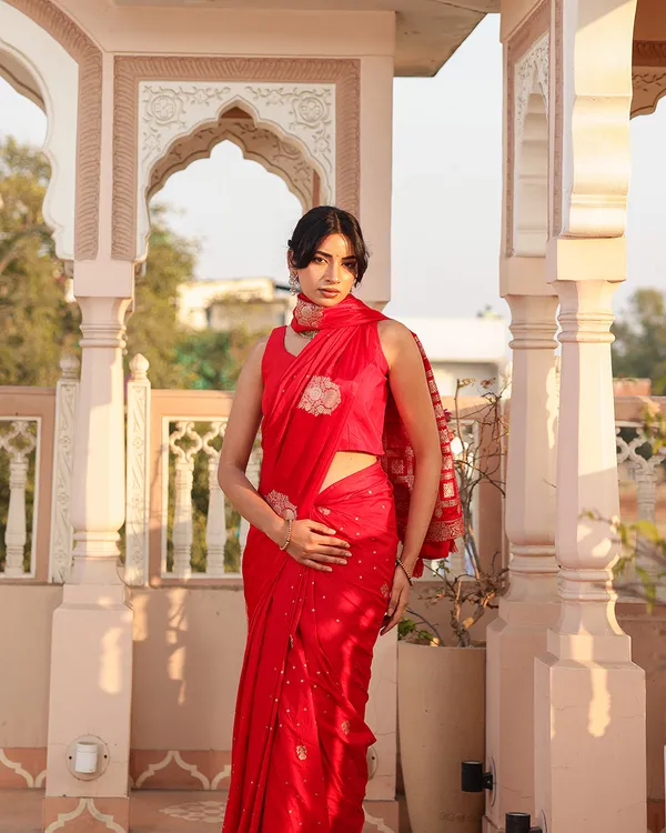 Cherry_Red_Check_Pallu_Silk_Saree