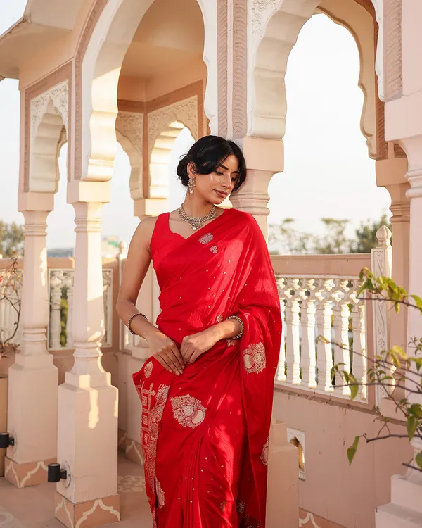 Cherry_Red_Check_Pallu_Silk_Saree