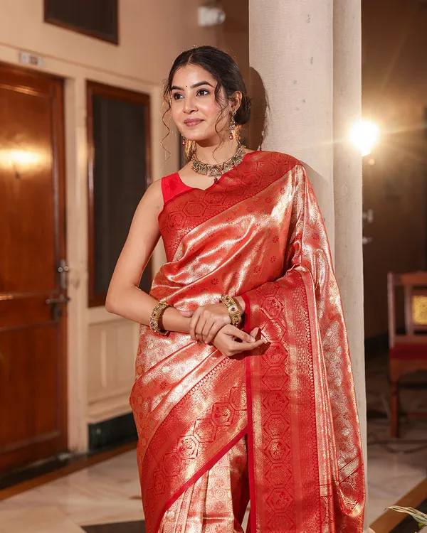 Regal_Red_Antique_Gold_Zari_Silk_Saree