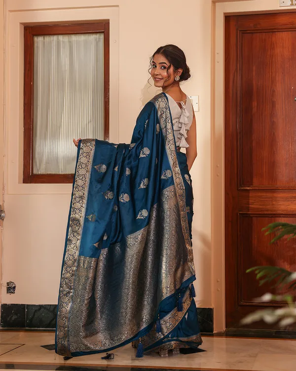 Midnight_Blue_Golden_Zari_Silk_Saree
