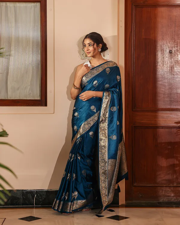 Midnight_Blue_Golden_Zari_Silk_Saree