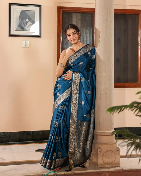 Midnight_Blue_Golden_Zari_Silk_Saree