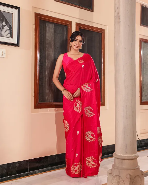 Magenta_Sparrow_Motif_Silk_Saree