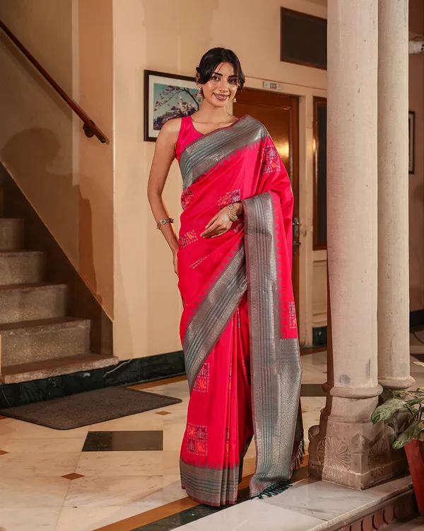 Rani_Pink_Patola_Print_Silk_Saree
