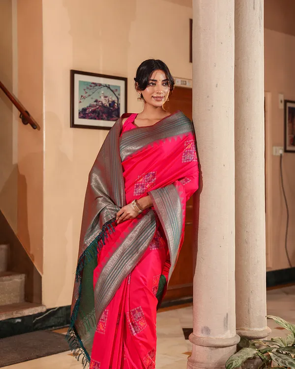 Rani_Pink_Patola_Print_Silk_Saree