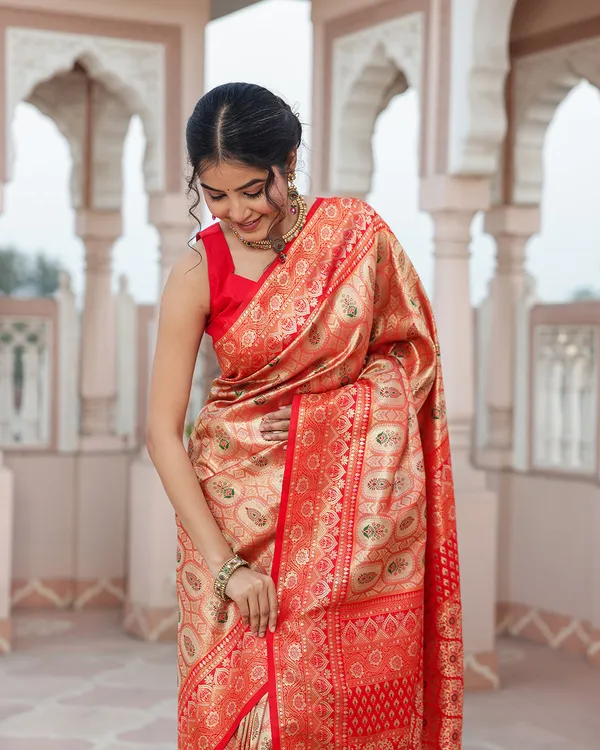 Golden_Red_Zari_Weave_Silk_Saree