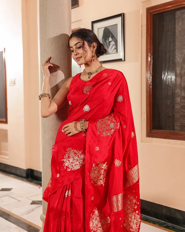 Red_Silk_Saree