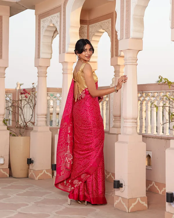 Magenta_Dola_Silk_Bandhani_Saree