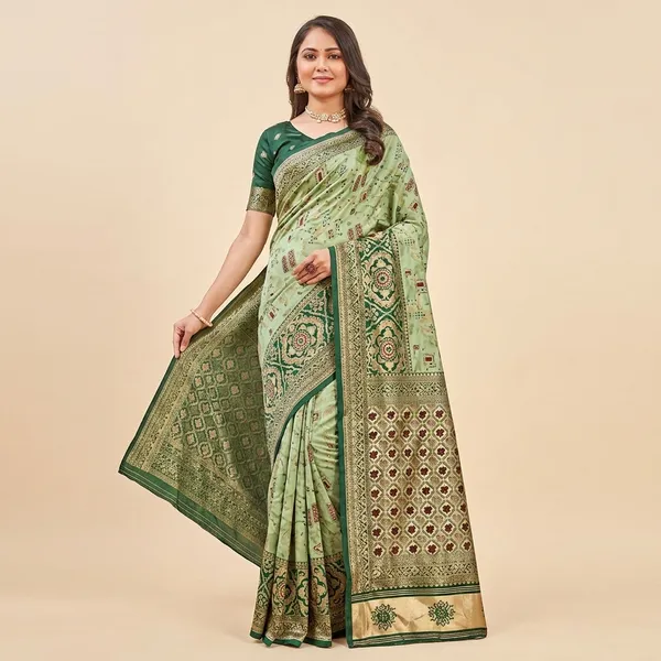 Light_Green_Banarasi_Silk_Woven_Zari_Saree_For_Women