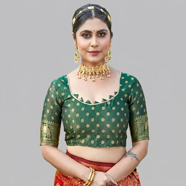 Red_Green_Banarasi_Silk_Woven_Zari_Saree_For_Women