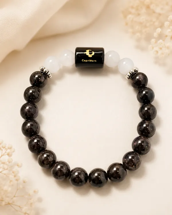 Capricorn_(Makar_Rashi)_Zodiac_Garnet_&_Milky_Quartz_Bracelet