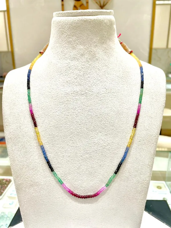 Multicolor_Beaded_Gemstone_Statement_Necklace_For_Women