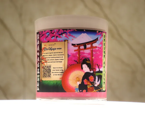 Japan_Destination_Candle_(Bon_Voyage_Series)