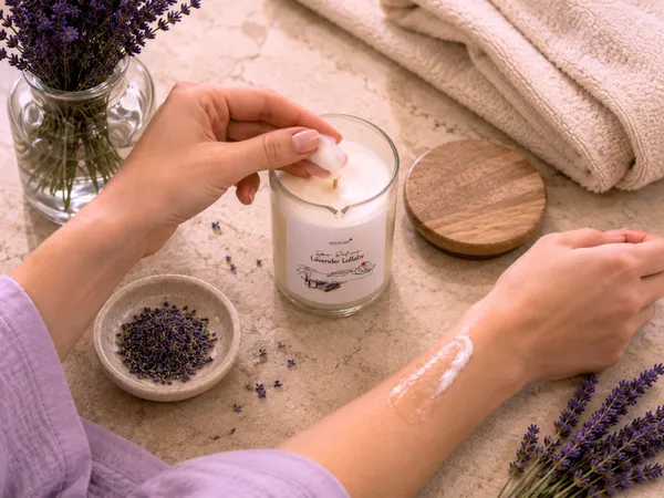 Body_Serum_Candle_(Lavender_Lullabye)