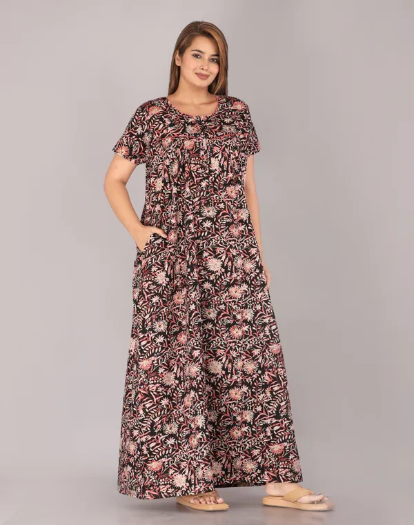 Berries-Black_Discharge-Print_Pure_Cotton_NightGown