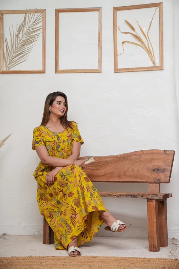 Linning_Leaves_Yellow_Discharge-Print_Pure_Cotton_NightGown