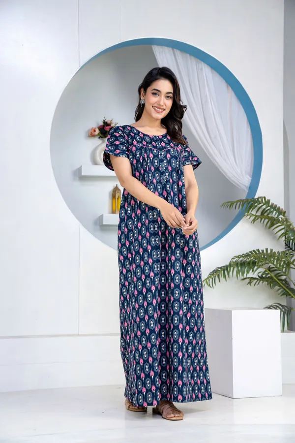 Ikkat-Diamond-Navy-Blue_Discharge-Print_Pure_Cotton_NightGown