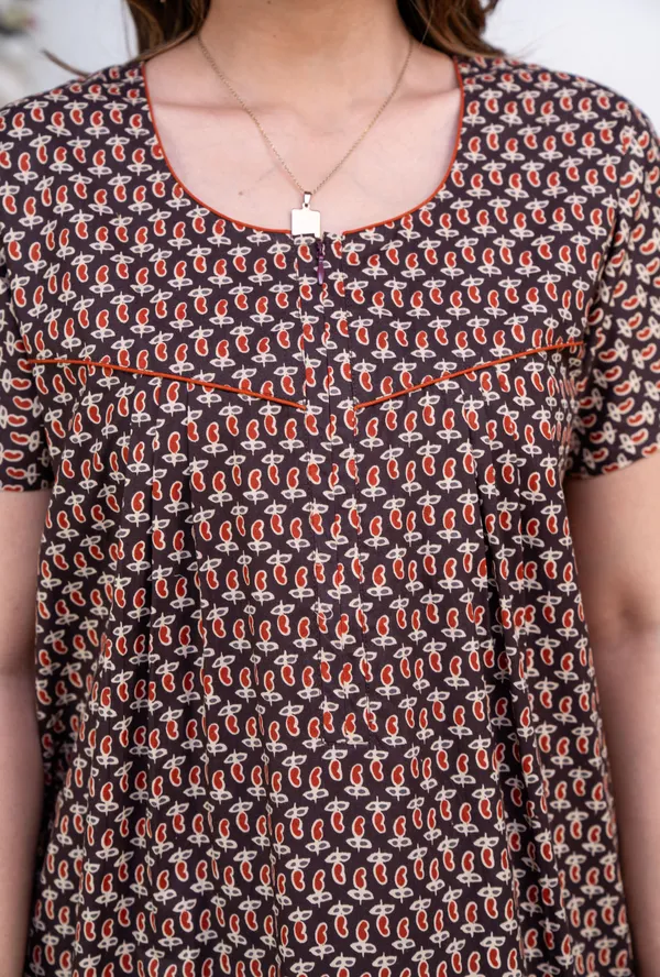 Mango-buti-Coffee_Procian-Print_Pure_Cotton_NightGown
