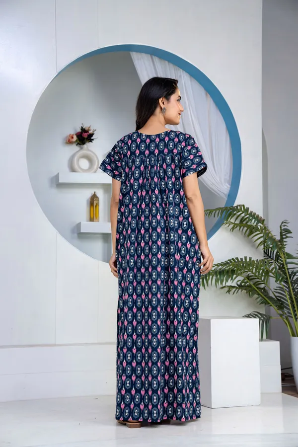 Ikkat-Diamond-Navy-Blue_Discharge-Print_Pure_Cotton_NightGown