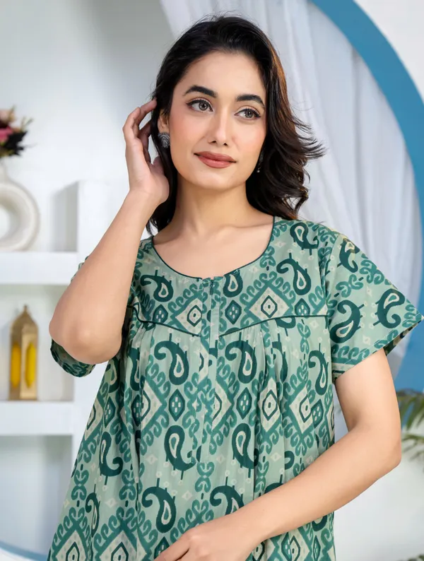 Ikkat-Kairy-Green_Discharge-Print_Pure_Cotton_NightGown