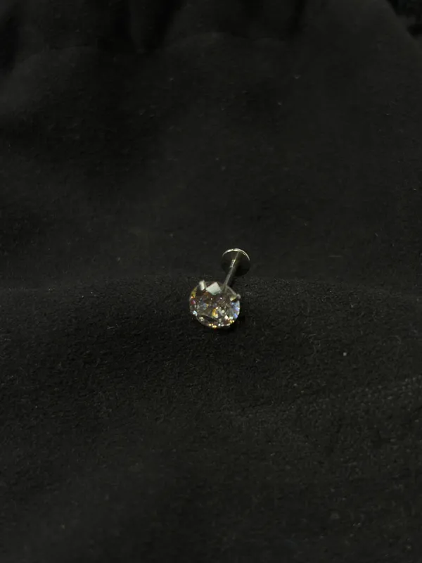 Silver_Cubic_Zirconia_Round_Stud_Ear_Piercing