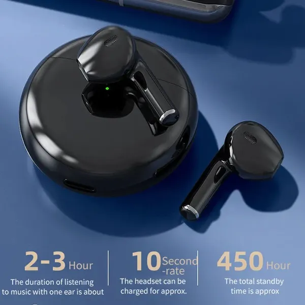 Black_Wireless_Earbuds_With_Charging_Case