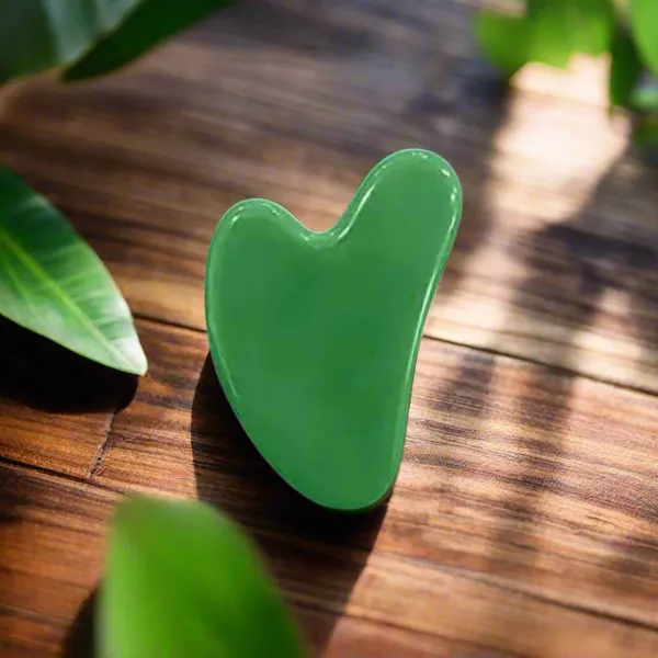 Jade_Gua_Sha_Face_Massage_Tool