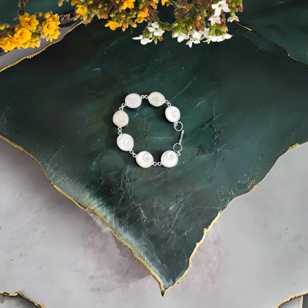 Gomti_Chakra_Spiral_Link_Bracelet