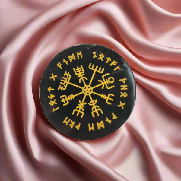 Vegvisir_Wayfinder_Black_Agate_Decorative_Runic_Compass_For_Protection_Guidance