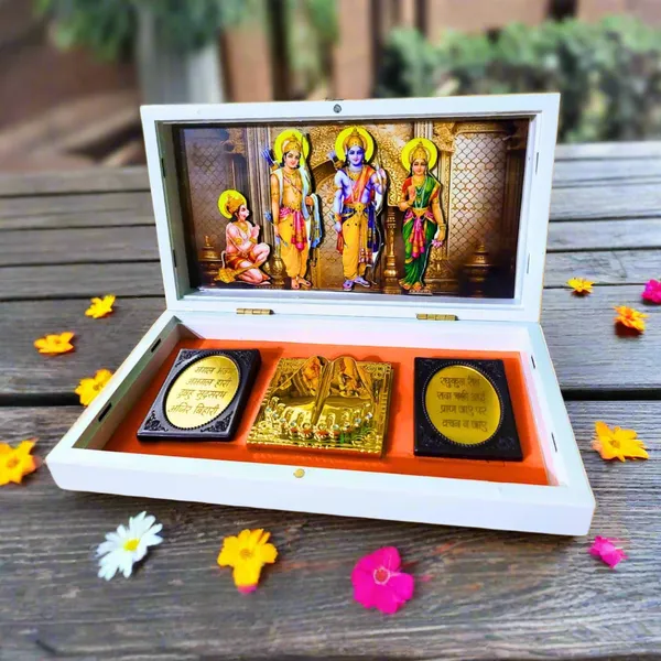 Ram_Darbar_Pocket_Temple_Box_With_Charan_Paduka_Ramayan_Chaupai_Gold_Plated_1_Piece_8_X5