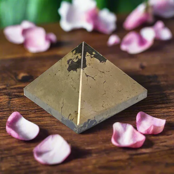 Soulwise_Natural_Pyrite_Crystal_Pyramid_Golden_Energy_Stone_For_Motivation_Focus_Harmonizing_Spaces